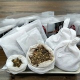 【頂級奢華獨門滷】老字號和春堂 頂級奢華獨門牛肉滷包 特價：$65