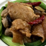 【村子口】紅燒虎掌燴鮑菇 特價：$189