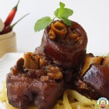 【百豐傳牧場】滷豬腳 特價：$109