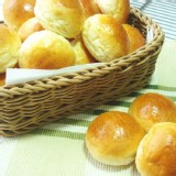 【海岸山麥】鹹奶油餐包 特價：$83