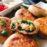 【八口田】蔥肉餡餅