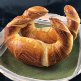 【義華】牛角麵包3入 特價：$54