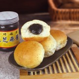 【奧瑪烘焙】爆漿餐包(10顆/包)(福源黑芝麻醬)(奶素) 特價：$100