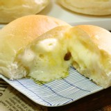 【美食村食品】初鹿鮮奶-雙餡爆漿麵包(蛋奶素) 特價：$120