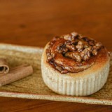 【奧瑪烘焙】經典肉桂捲(165g±4.5%)(奶蛋素) 特價：$75