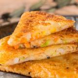 【非餅尋嚐】海鮮蔬餅(半圓形) 特價：$60