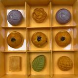 新品【黛西蛋塔】綜合(蛋黃酥*3芋頭酥*2 鳳梨酥*1 柚金萱酥*1 波羅蘇*1 綠茶酥*1)
