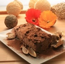 巧克蛋糕布蕾盆子