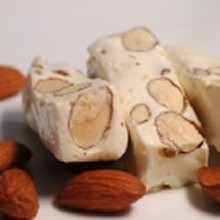 兩津原味杏仁果牛軋糖(家庭包)