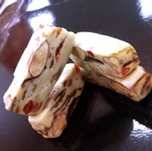 桂圓枸杞扭結牛軋糖/600g(袋裝)