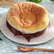 封印の火山蛋糕 (牛奶布蕾)
