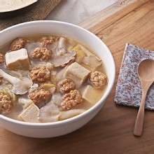 [大合購] 紅龍美食館 ♨ 暖呼呼的鍋物在家輕鬆吃～