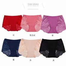 [大合購] Conalife ♝ 無痕玫瑰繡花蕾絲款內褲 完美包覆臀部