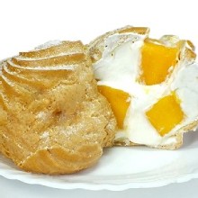 [大合購] 羊角圈圈鮮奶泡芙 ◐ 每顆只要$15 餡料多到爆出來