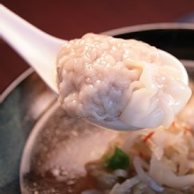 [大合購] 巨揚餛飩 ☒ 皮薄餡多 食尚玩家推薦必吃高雄美食