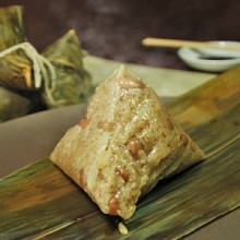 干貝栗香蛋黃肉粽