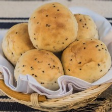 【17號穀倉】湯種餐包-鮮奶亞麻