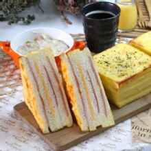 [大合購] 美食村 ¤ 黃金厚燒焗烤三明治有多種口味哦！