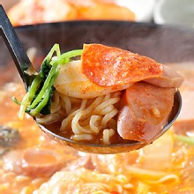 【歐霸部隊鍋】泡菜燒肉