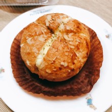 [大合購] 爆餡香蒜乳酪包 ღ 免飛韓國也能吃的到囉！