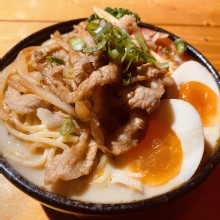 【赤鳥拉麵】味噌五花豬拉麵