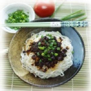 麻辣炸醬乾拌麵/1份