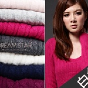 圓領麻花素面針織上衣（白）/件