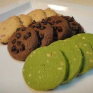 綜合B款-抹茶杏仁奶酥+招牌黑ㄋㄟㄋㄟ+蔓越莓酥