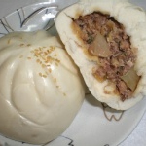 黑胡椒洋蔥鮮肉包(微辣)
