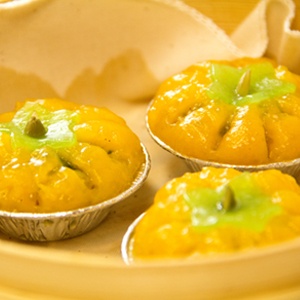 ＊皮薄鮮嫩＊ ─ 南瓜湯包