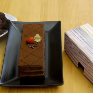 洋公館 私房生巧克力蛋糕(酒釀黑櫻桃)