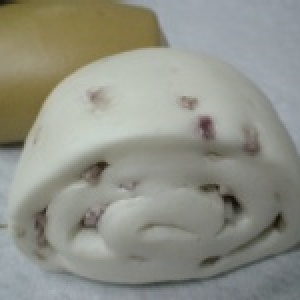 ＜芋頭絲饅頭＞吃的到新鮮的芋頭