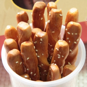 [主購禮]滿4000元贈香脆牛角棒2杯(口味任選)