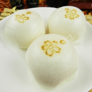 【濃滑奶香】黃金奶黃包 特價：$97