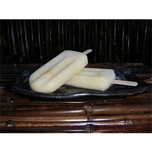 純天然鳳梨冰棒 特價：$14