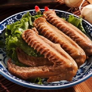 鴨翅 特價：$50