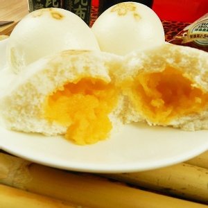 【濃滑奶香】黃金奶黃包