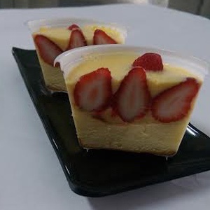 草莓雞蛋布丁蛋糕4入