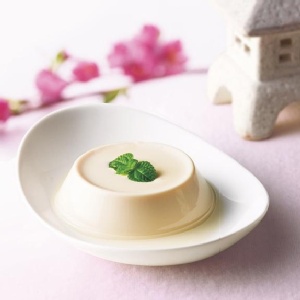 6入布丁禮盒--鮮奶奶酪*3入+草莓布丁*3