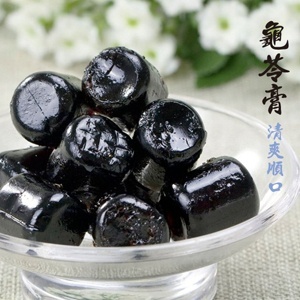 《惠香》紅棗軟糖跟龜苓膏軟糖，養生糖果