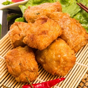 基隆信義天婦羅-鮮蝦包 特價：$50