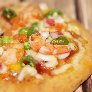 獅子座義式屋6吋pizza-海鮮總匯 特價：$59