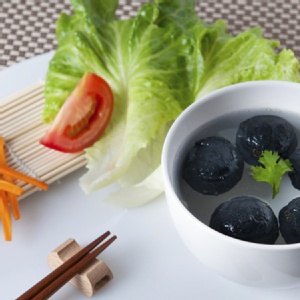 【利鑫摃丸】墨魚摃丸 特價：$145