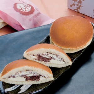 日燒銅鑼燒-提拉米蘇 特價：$25