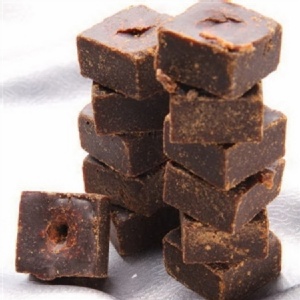 台灣製! 熱飲首選~老師傅黑糖薑母桂圓茶磚 特價：$180