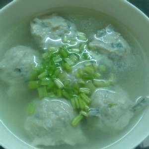 蚵仔寮手工虱目魚丸(芹菜)