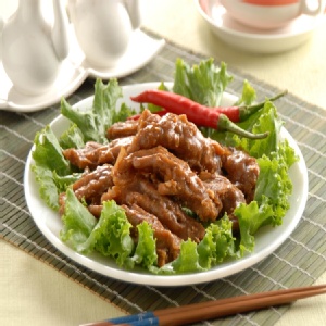 膠嫩雞腳凍(沙茶蒜香)