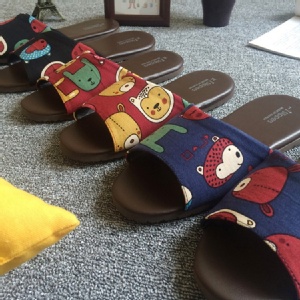 [主購禮] 單筆訂單份數滿15雙送拖鞋1雙(款式尺寸可任選)