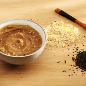 双色芝麻麵茶 特價：$115