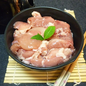 腿肉丁(去皮)